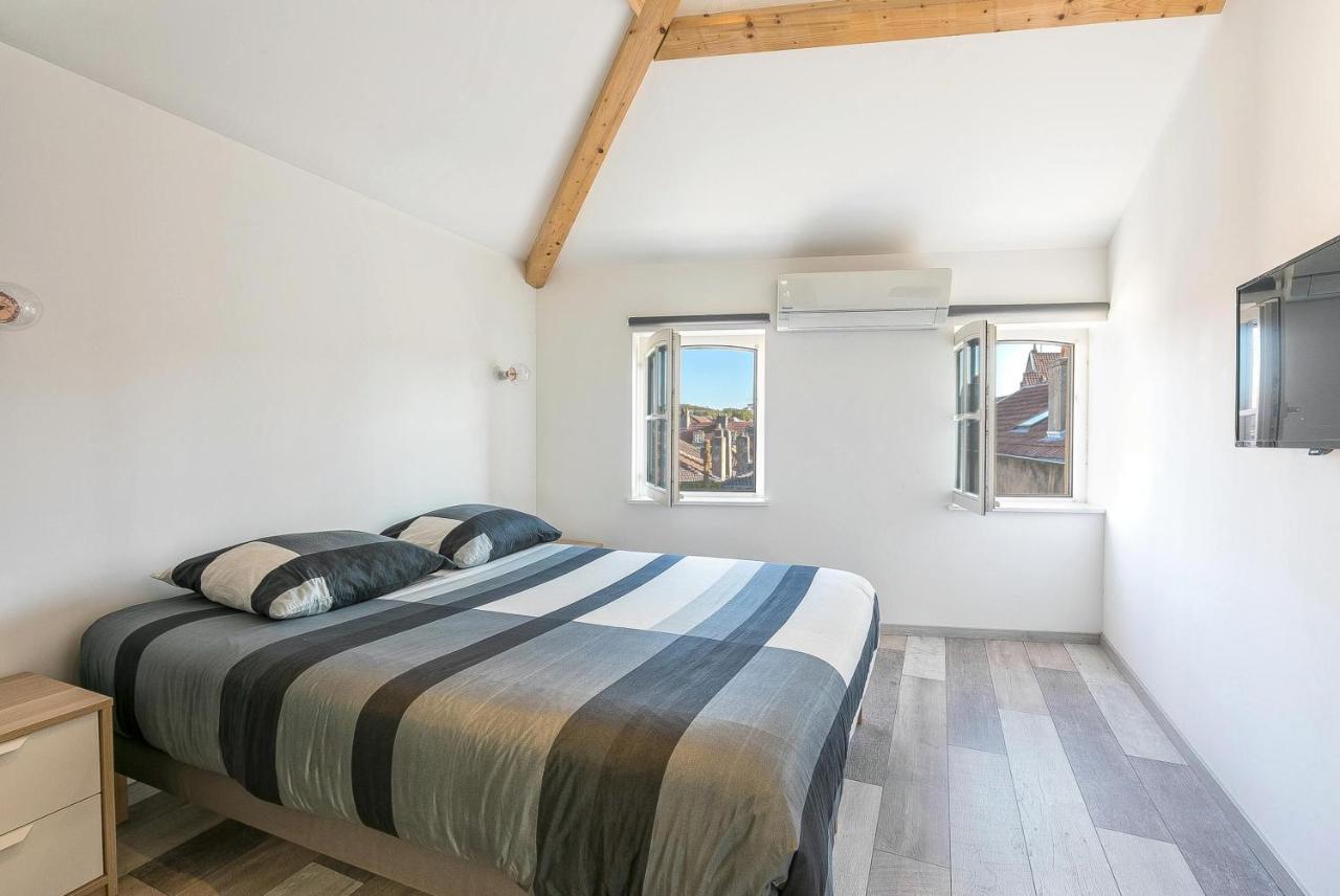Unsejourametz-Fr Meubles Ossons Du T2 Au T4 Avec Parking, Apartment Exterior photo