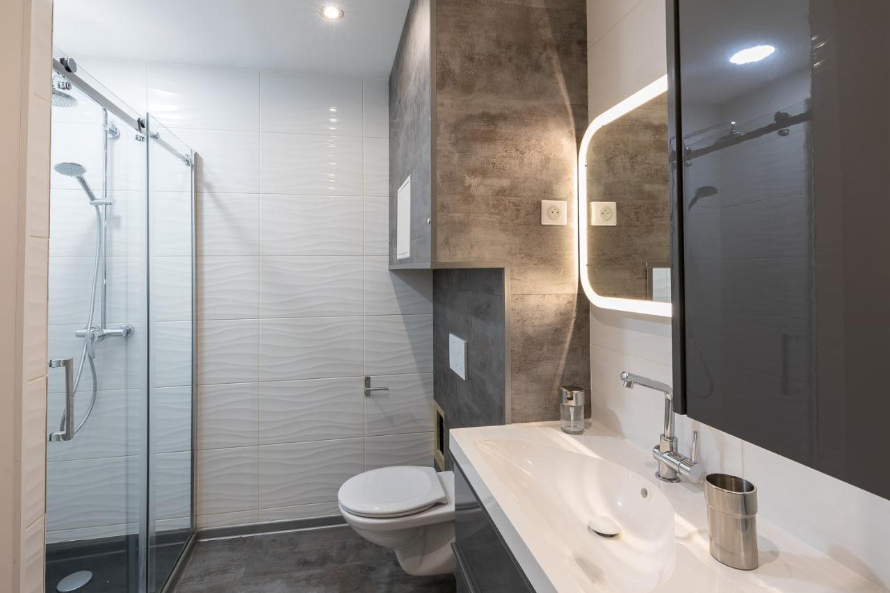 Unsejourametz-Fr Meubles Ossons Du T2 Au T4 Avec Parking, Apartment Exterior photo